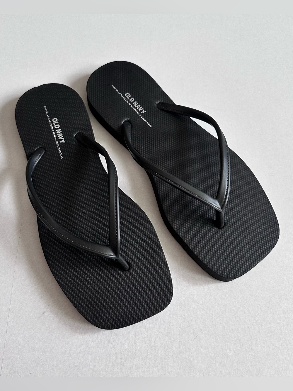 Old Navy Square Toe Black Flip Flops Size 6